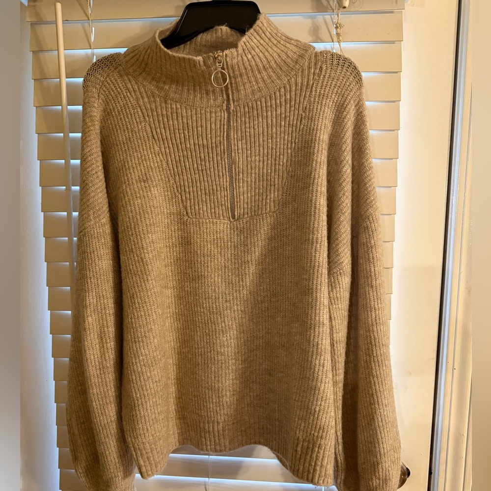 Ladies Nine West Sweater